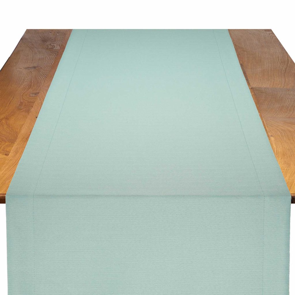 faille-sea-glass-table-runner-linen-rentals-wedding-table-linen