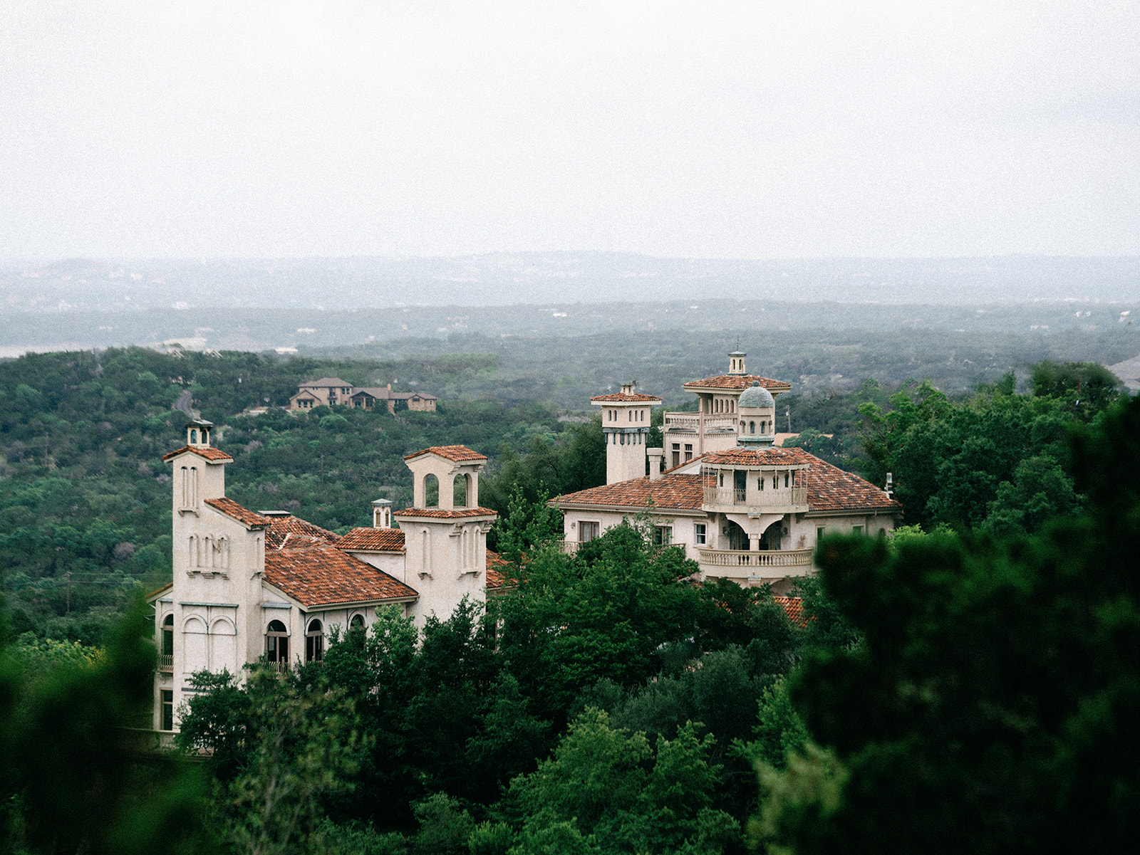 Introducing Sorrento Sunkiss: A Twist of Sunshine for Every Summer Table