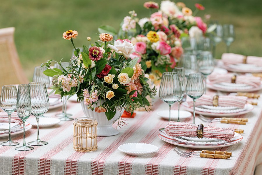 Yacht club-inspired red and white table design
