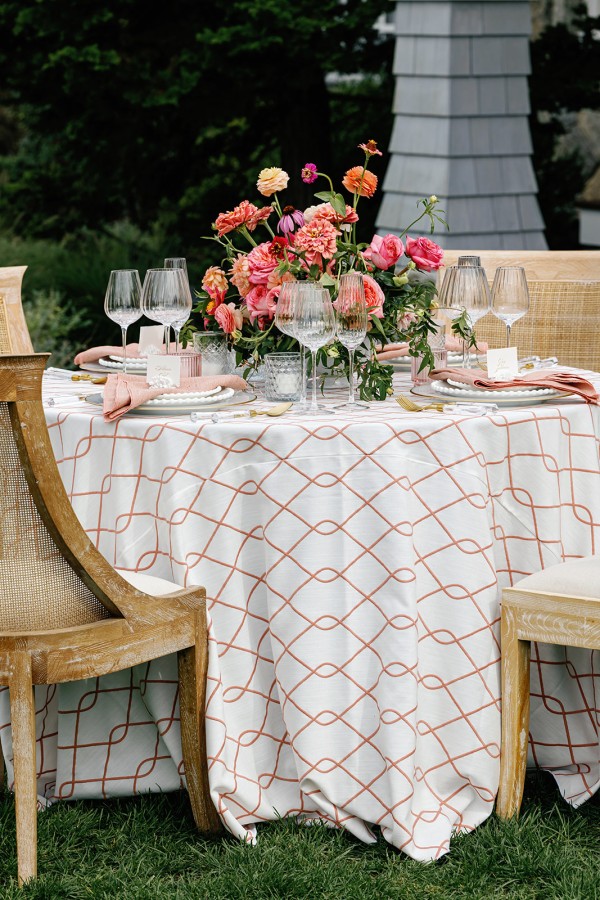 Coastal-inspired table design featuring Rica Rose