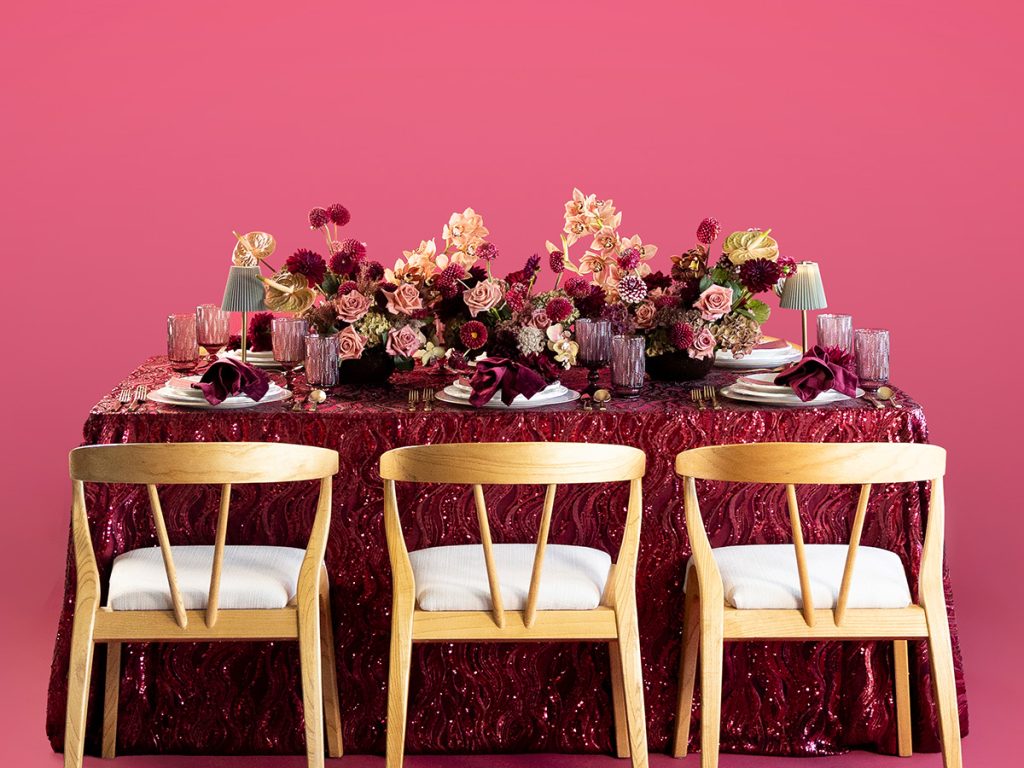 Lumen Claret Table Linen